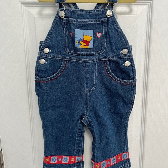 VTG Winnie The Pooh Embroidered Overalls Size 12M Pooh honey bee red fabric legs